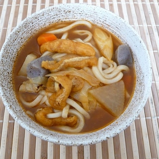 残った豚汁でカレーうどん